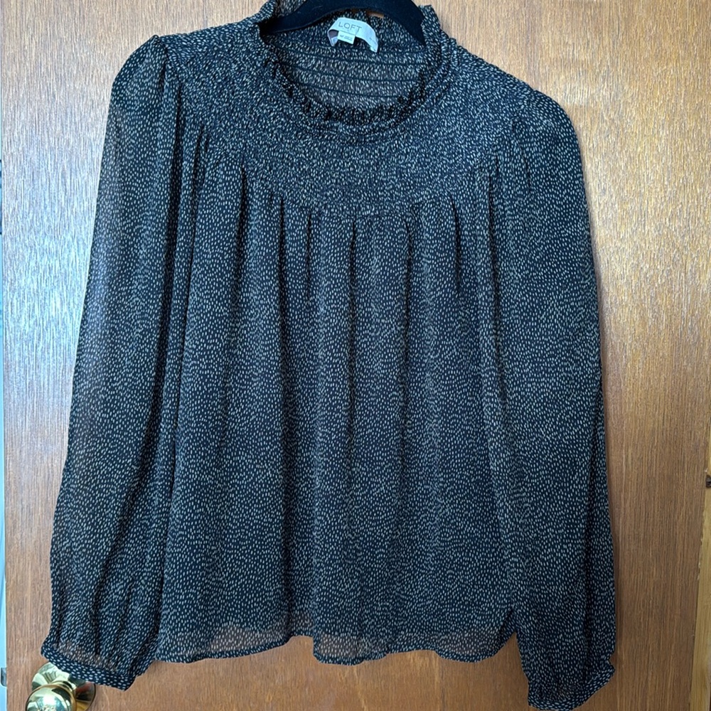 Loft blouse size MP Medium Petite
